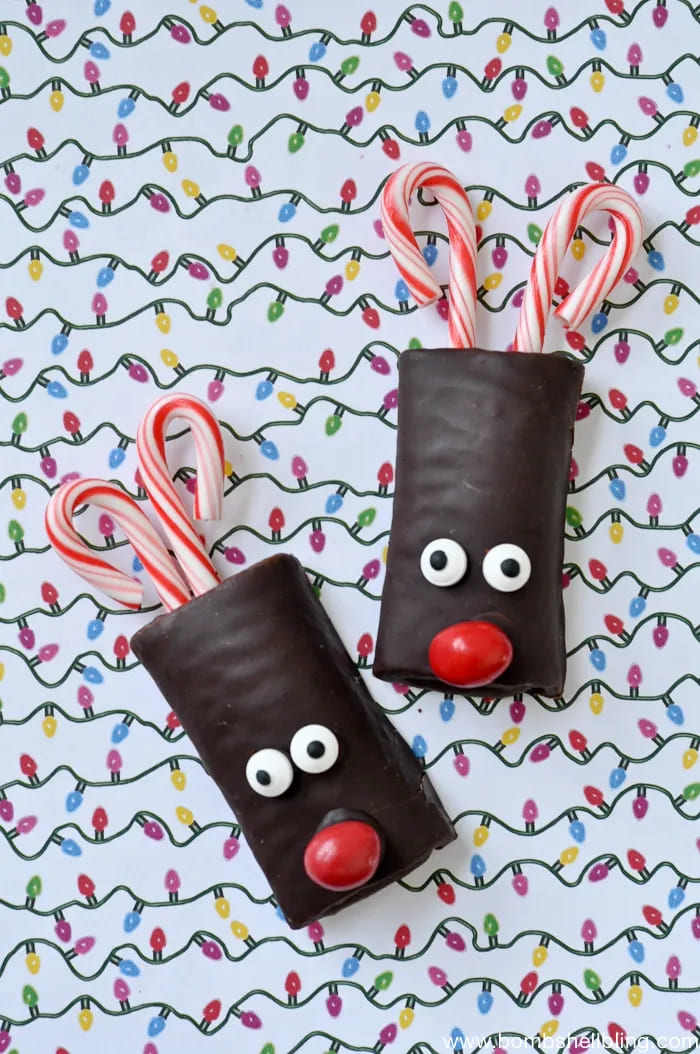 Easy To Make Reindeer Candy Treats Recipe for Christmas Eve