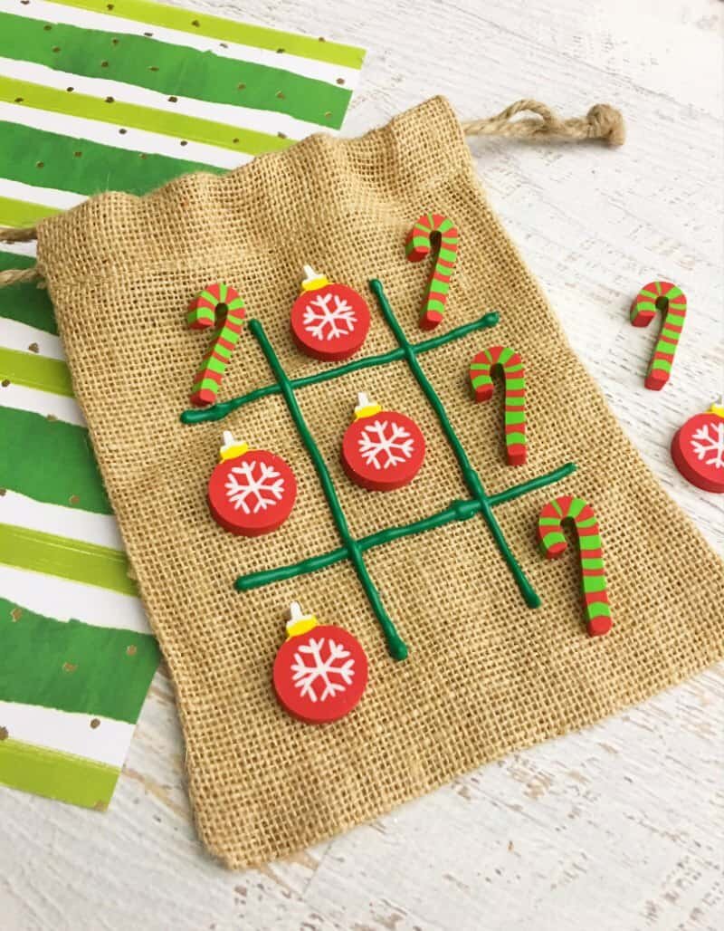 Fun To Play Tic Tac Toe Game For Christmas Eve ; Christmas Games For Family Members