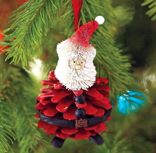 Homemade Santa Claus Hanging Craft Using Pinecones