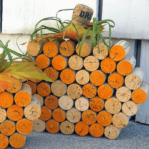 Make Fall Season Joyful With Easy Cork Pumpkin Craft