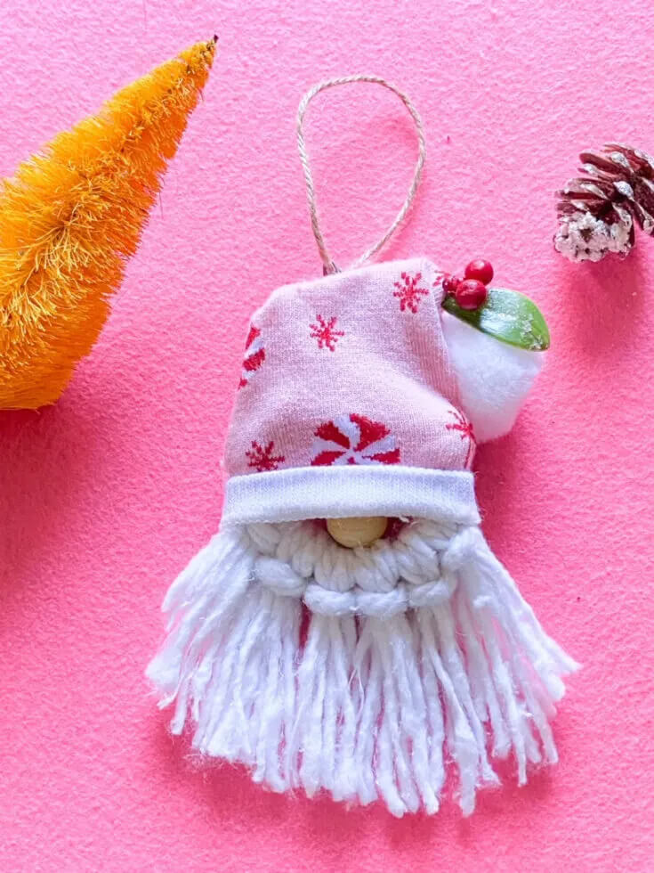 Super Cute Gnomes Decoration With Pom Pom & Beads