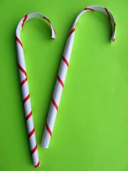 Very Simple to Make Paper Candy Canes