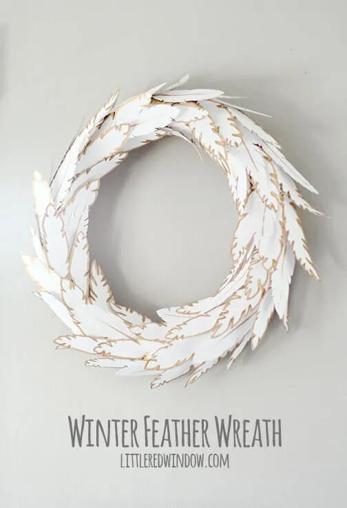 Adorable Paper Feather Wreath Craft Idea For Wall Decor