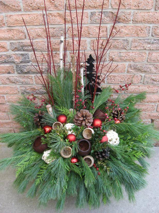 Beautiful Christmas Planter For Front Porch Decoration