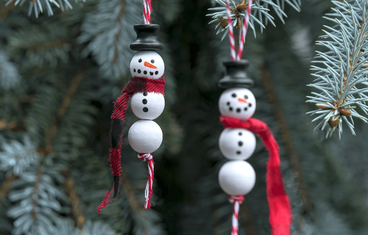 Beautiful Wooden Beads Snowman Ornament Craft Using Fabric Scrap Wood Christmas Crafts 