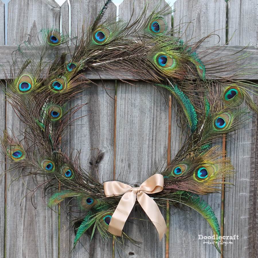 Beautiful Wreath Craft Made With Peacock Feather Wreath Ideas
