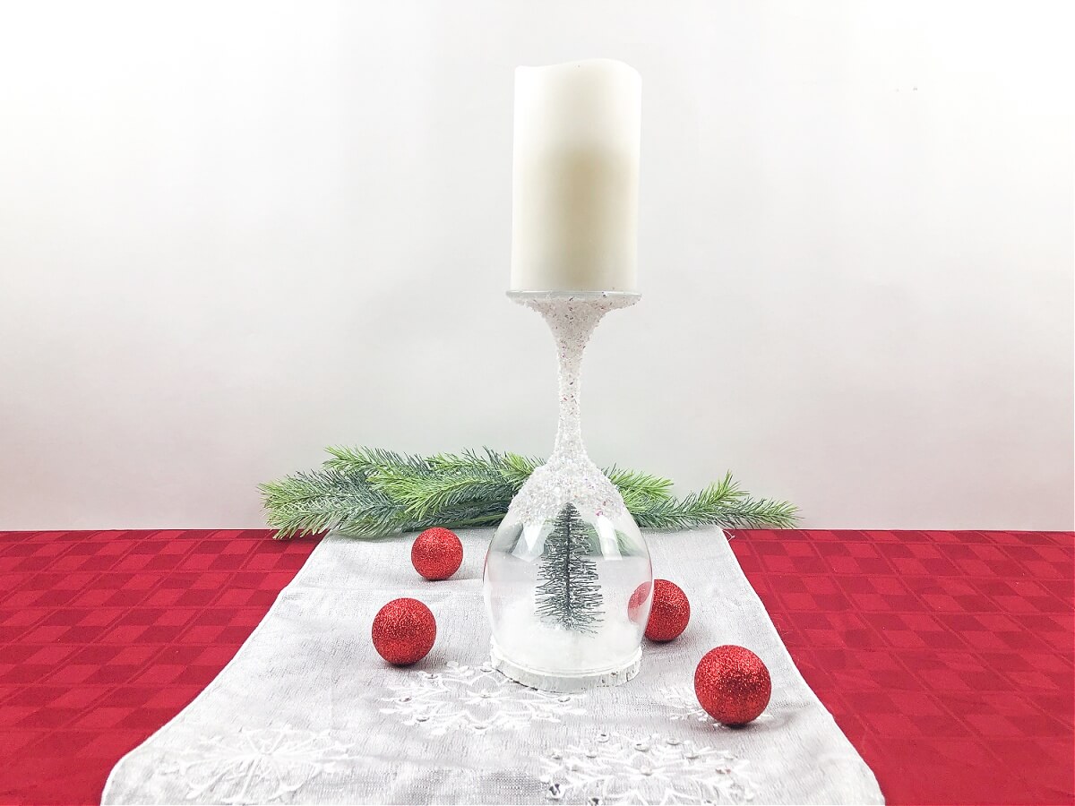 Creative Wine Glass Candle Holder With Decorative Christmas Tree Gorgeous DIY Christmas Candles