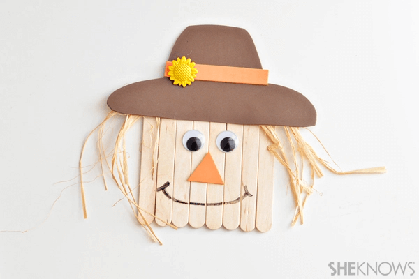 Cute And Easy Popsicle Sticks Scarecrow Craft For Kids Popsicle Stick Scarecrow Crafts For Kids