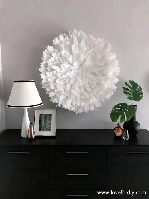 Decorative Wall Idea With Juju Hat Using Feathers