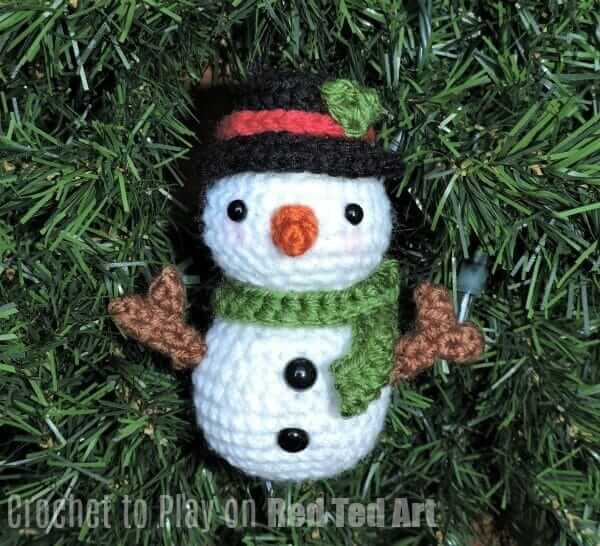 DIY Crochet Ornament Pattern Craft With Colorful Yarn Easy Snowman Craft Ideas For Adults