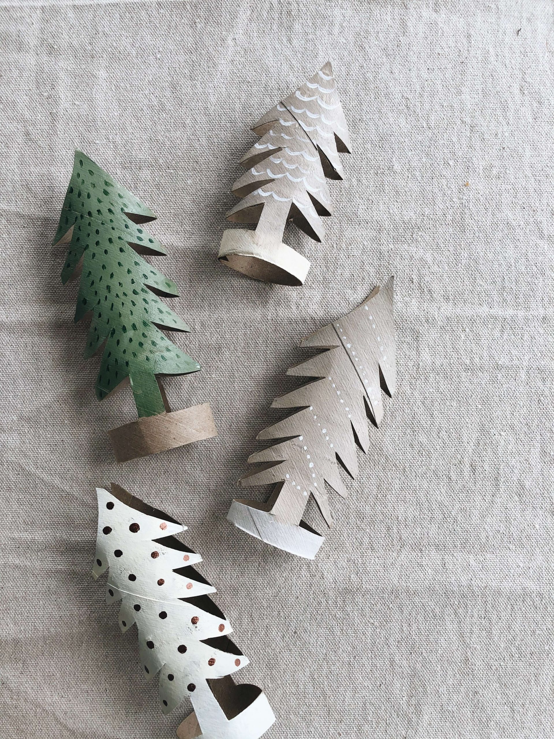 DIY Christmas Tree Forest Craft Ideas Using Recycled Toilet Paper Roll For Christmas