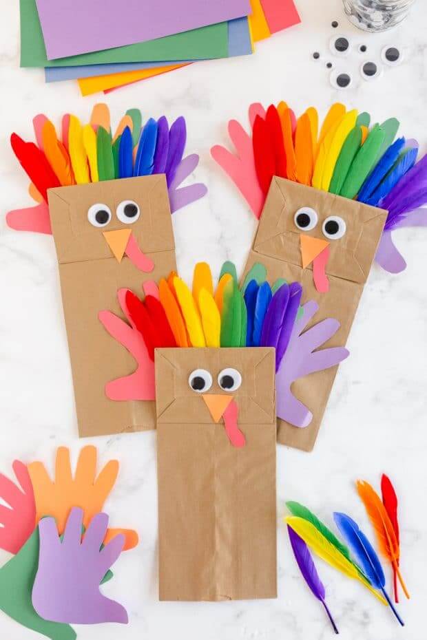 Easy & Adorable Turkey Craft Idea Using Paper Bag & FeathersTurkey feather craft ideas