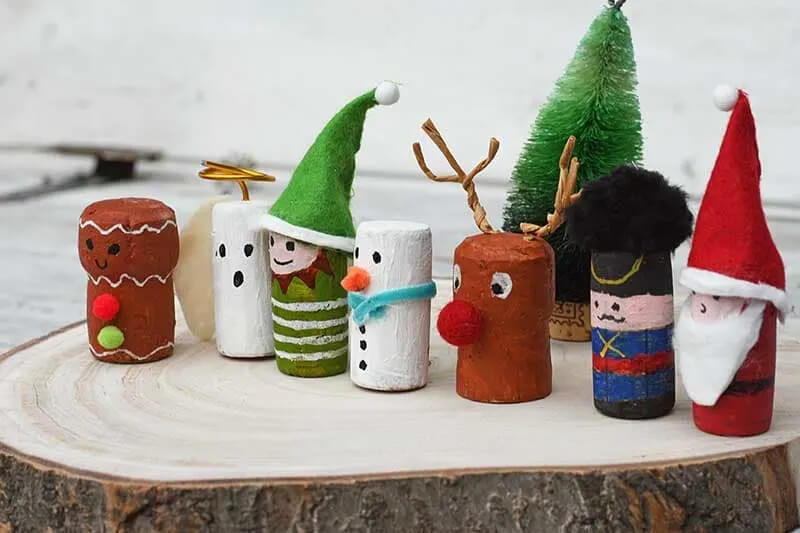 Easy & Fancy Cute Little Christmas Wine Cork Crafts For Kids Christmas Crafts with Wine Corks