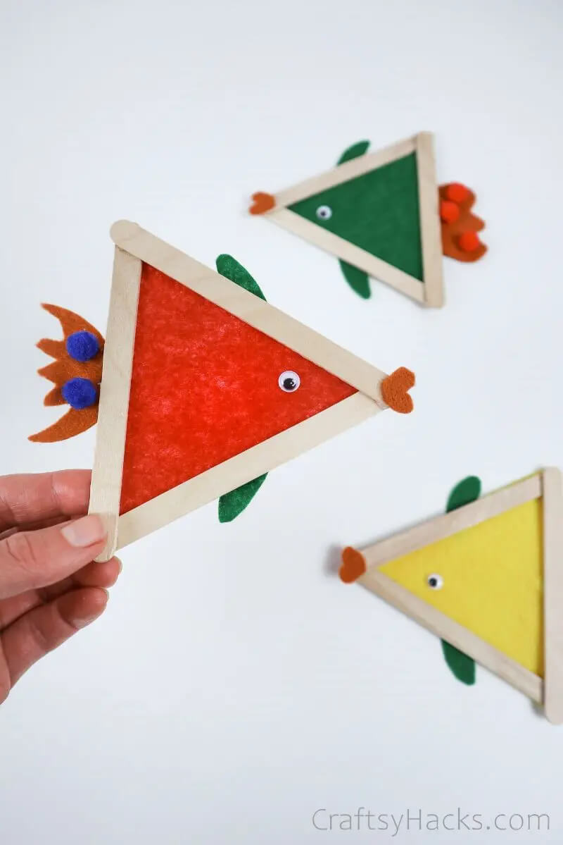 Easy And Simple Popsicle Stick Fish Craft For Kids