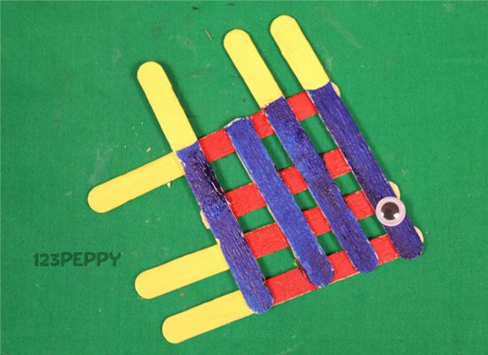 Easy And Simple Popsicle Stick Fish Craft Fish Popsicle Sticks Crafts For Kids