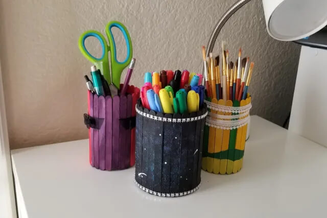 Easy & Simple Popsicle Stick Pen Holder Craft For Kids DIY Popsicle Stick Desk Organizer Crafts For Kids