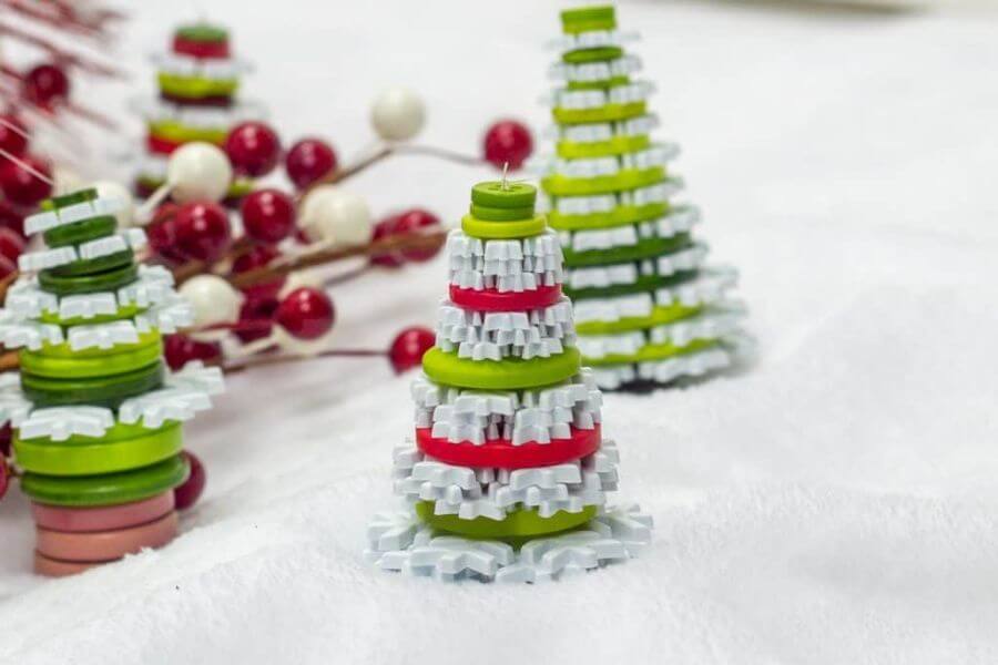 Easy Christmas Tree Ornament Craft With Buttons Easy Christmas Craft Ideas For Family