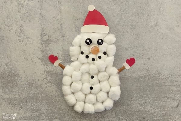 Easy-To-Make Cotton Balls Santa Craft For Kids