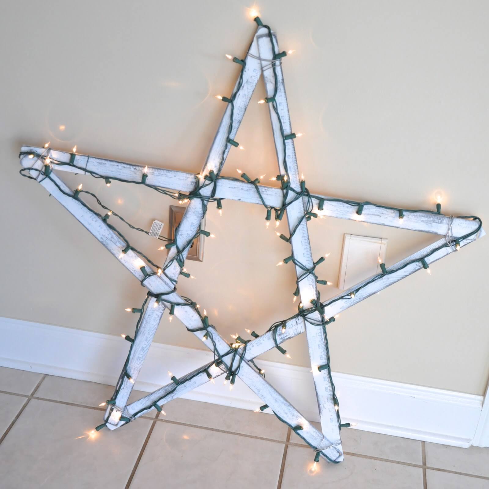 Easy To Make Big-Sized StarWith Light Using Scrap Wood Wood Christmas Crafts for Outdoor 