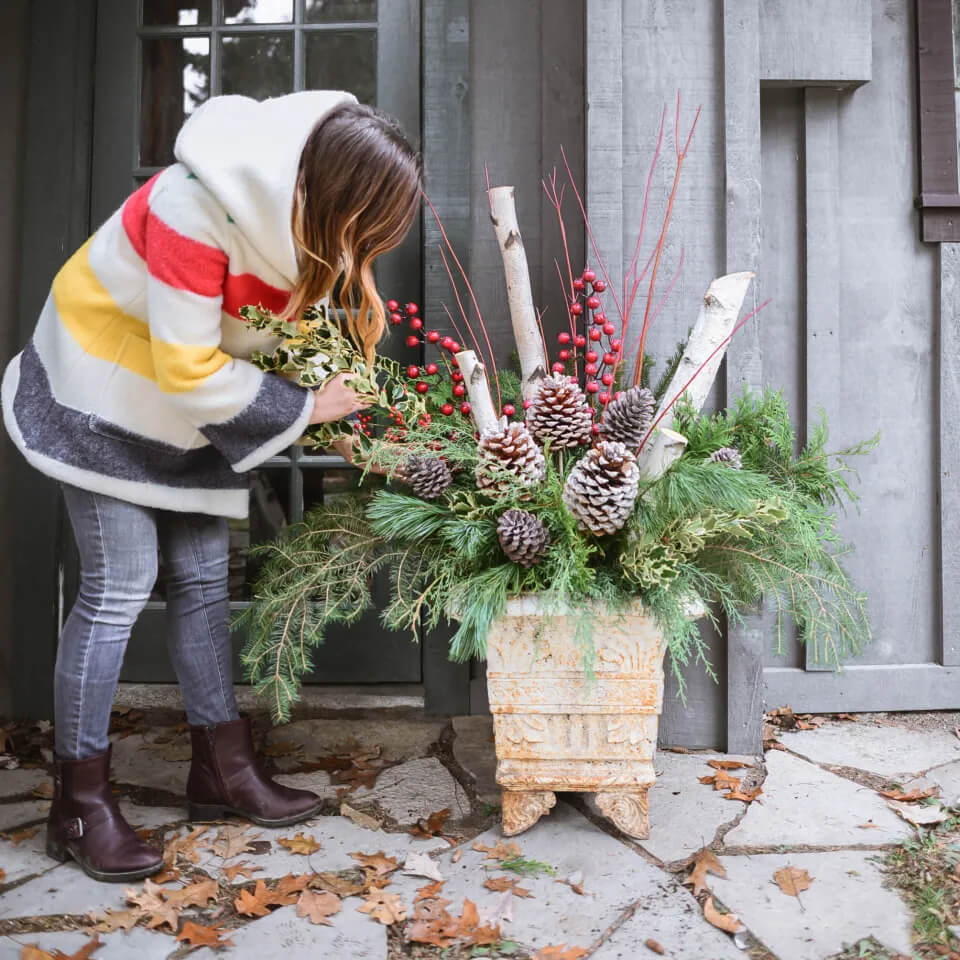 Easy To Make Outdoor Christmas Planters With Evergreen Boughs