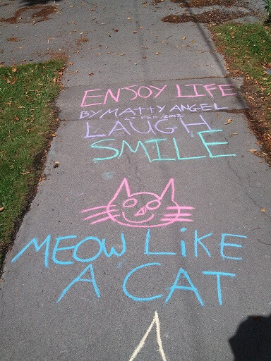Fun & Colorful Sidewalk Chalk Activity For KidsEasy Sidewalk Chalk Ideas