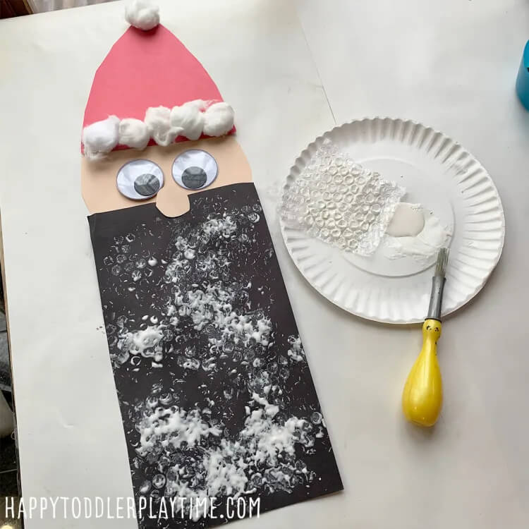 Fun & Easy Bubble Wrap Santa Craft Activity With Cotton Balls