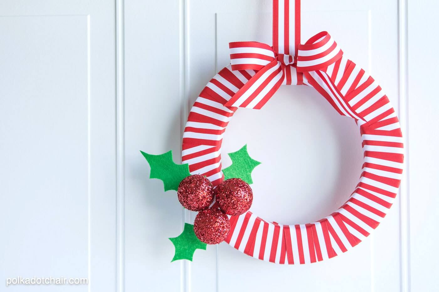 Fun To Make Beautiful Ribbon Wreath For Christmas Decoration