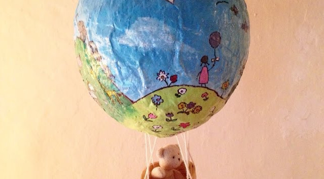 Paper Mache Hot Air Balloon Using Newspaper and Cooking Floor