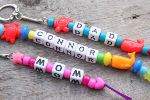 Personalized Alphabet Letter Pony Beaded Bracelet Keychains Craft In 15 Minutes