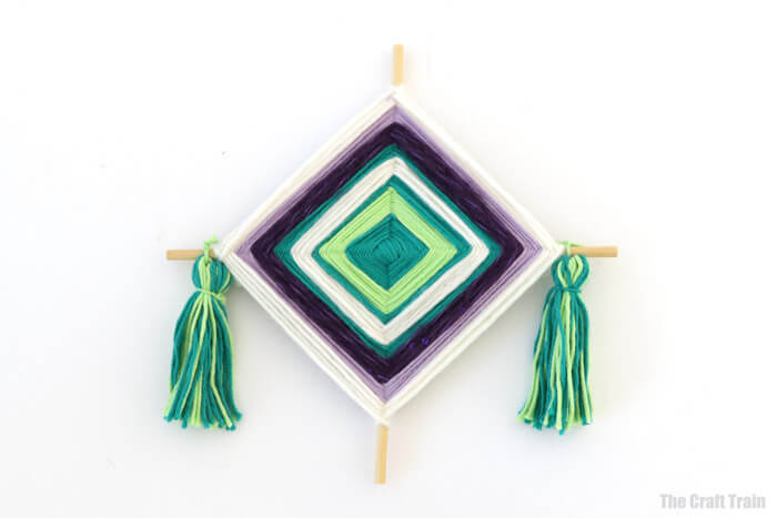 Simple God's Eye Craft Idea For Kids Using Yarn