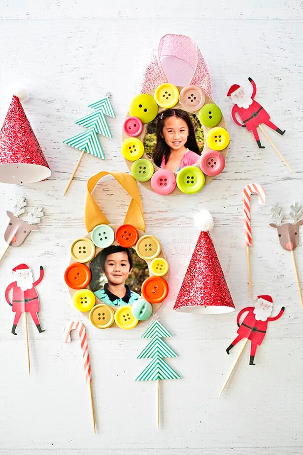Simple Photo Wreath Christmas Ornament Craft Using Button DIY Christmas Ornaments Crafts With Photos