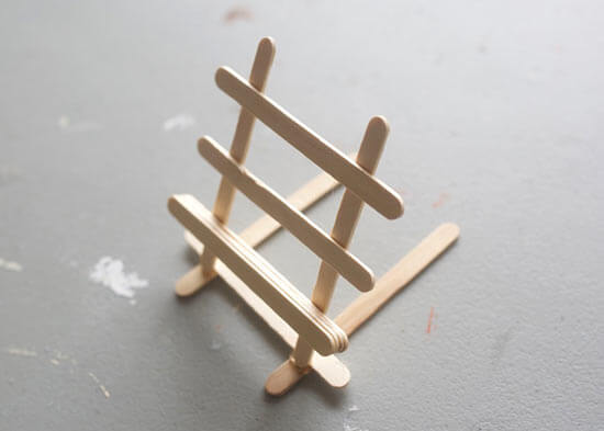 Super Easy And Simple Popsicle Stick Mobile Stand