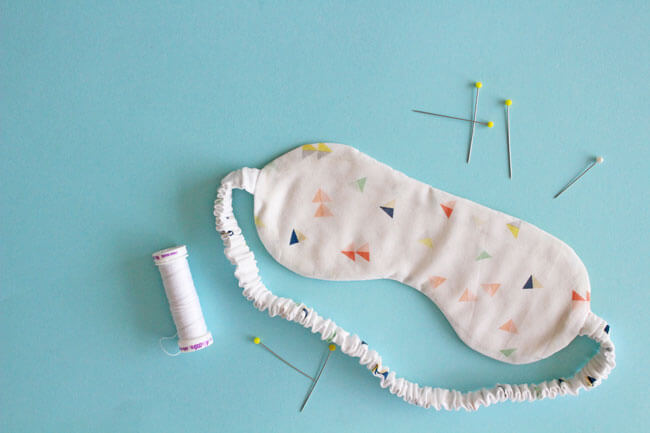 Adorable Sleeping Eye Mask From Scrap : Sewing Projects With Scraps