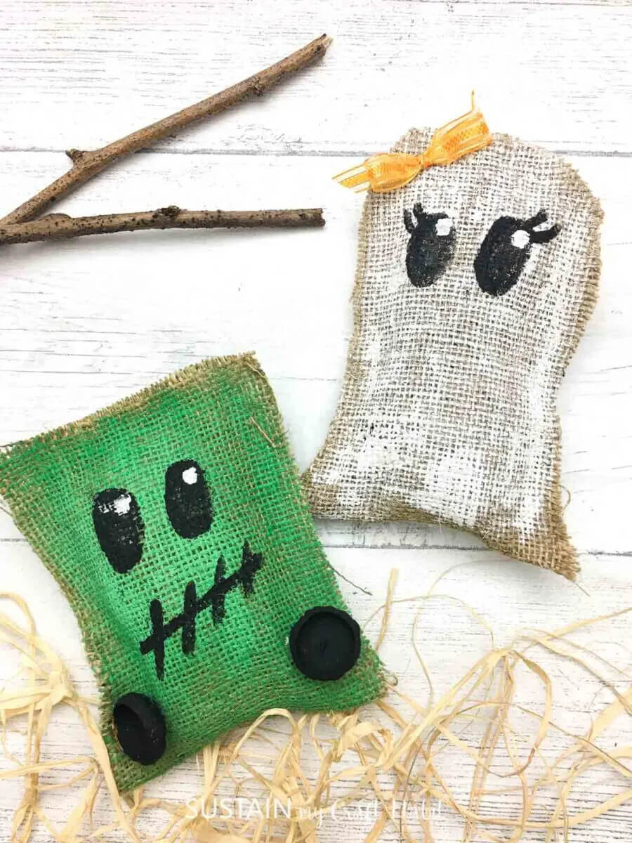 Burlap Sack Halloween Monster & Ghost Craft For Toddlers 