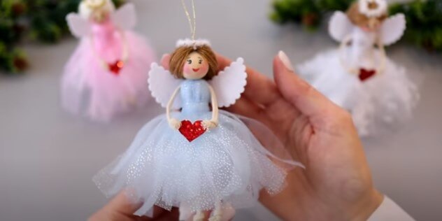 Cute & Easy Doll Ballerina Necklace Craft Made With Wooden Beads