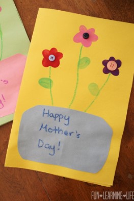 DIY Mother’s Day Button Card Craft with Handprint On Paper