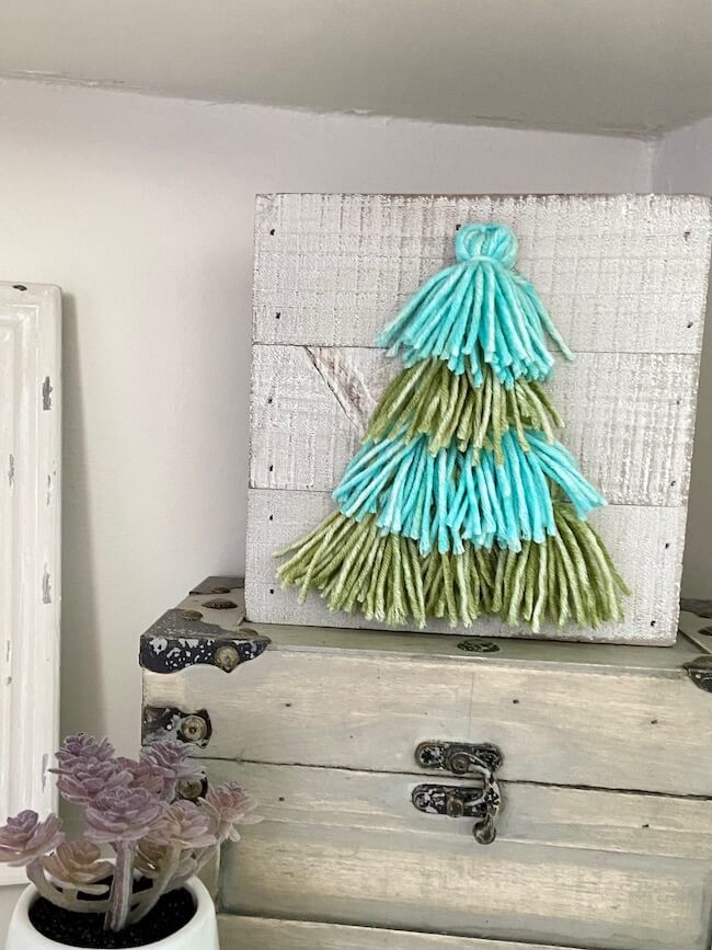 Easy Yarn Tree Wall Hanging  Craft : Yarn Crafts To Sell