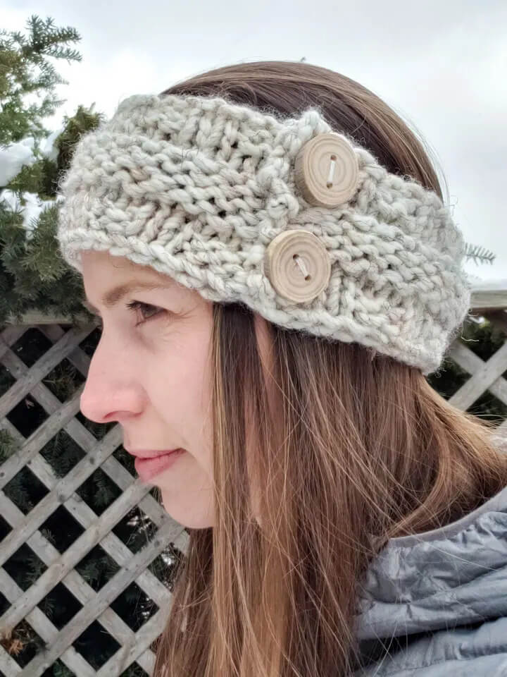 Quick And Easy Hand Knit Side Button Headband