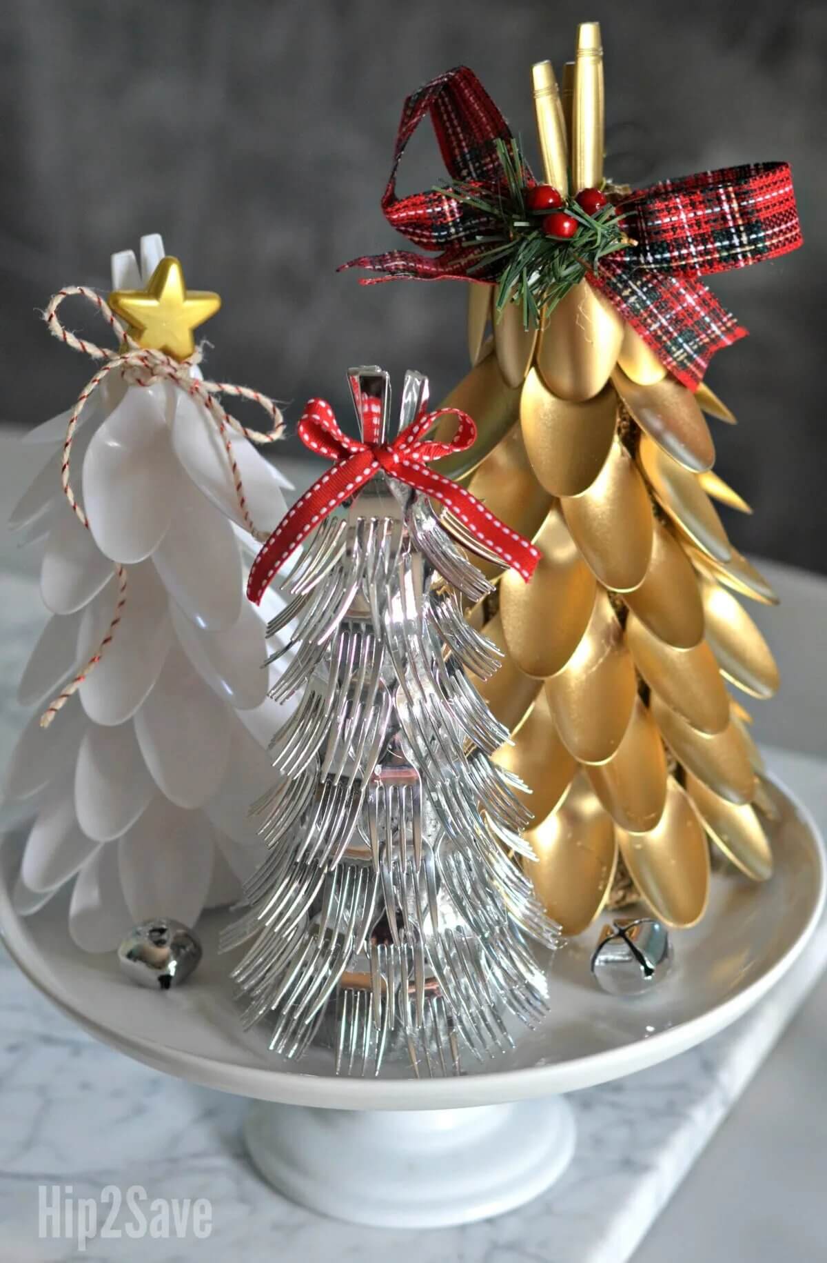 Adorable Christmas Tree Crafting Idea Using Plastic Spoons