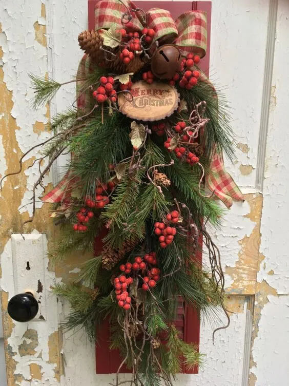 Adorable Door Swag Wreath Ideas For Decoration