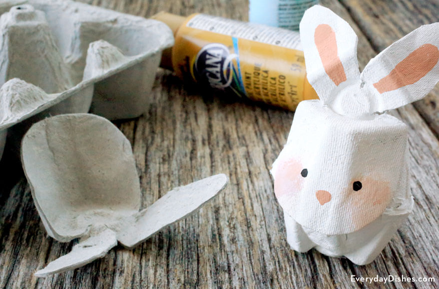 Adorable Egg Carton Bunny Crafting Idea For KidsAnimal egg carton crafts 