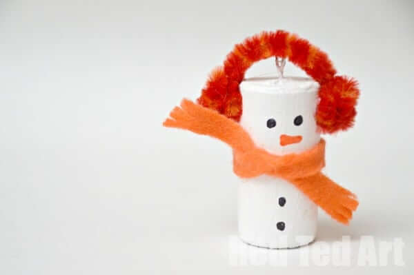 Adorable Little Snowman Craft Idea Using Corks Winter Ornaments Craft 