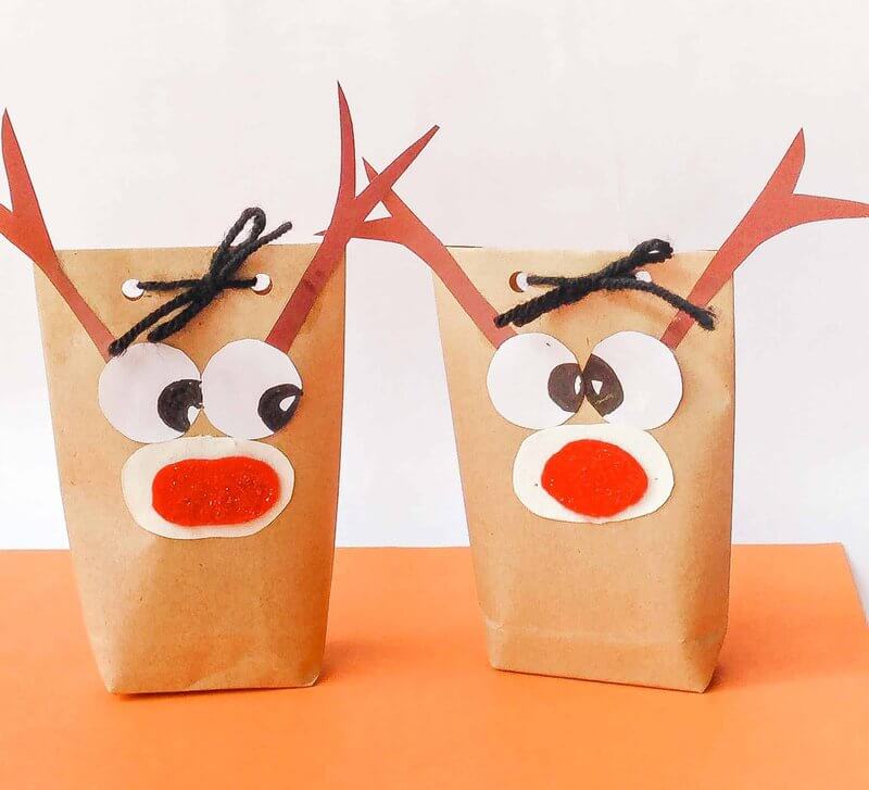 Adorable Paper Reindeer Craft Bag Idea For Christmas