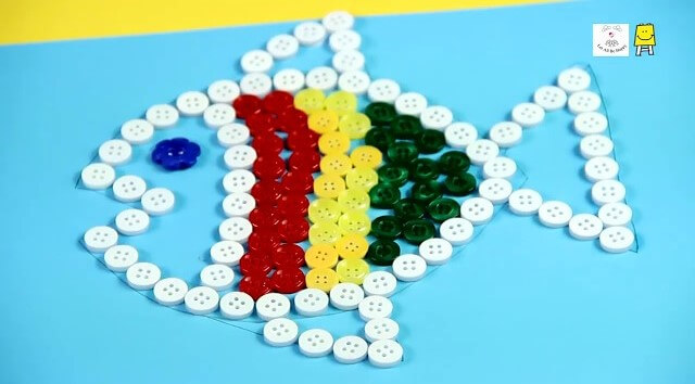 Amazing Button Art: Rainbow Fish Art & Craft On CardboardButton fish art and craft for kids