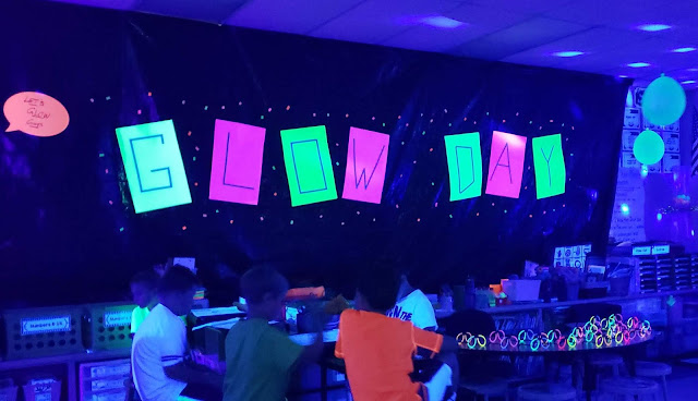 Amazing Elementary Class Glow DAY Classroom Transformation IdeaGlow Day Classroom Transformation Ideas