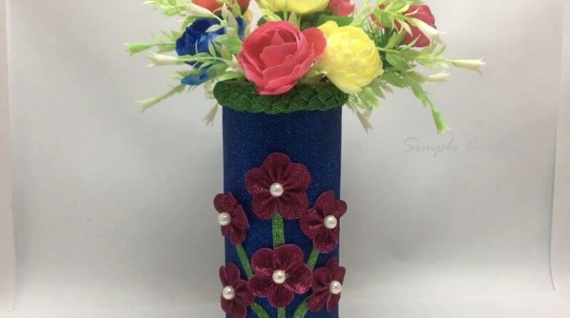 Amazing Flower Vase Using Glitter Paper For Decoration Glitter Paper Flower Craft Ideas