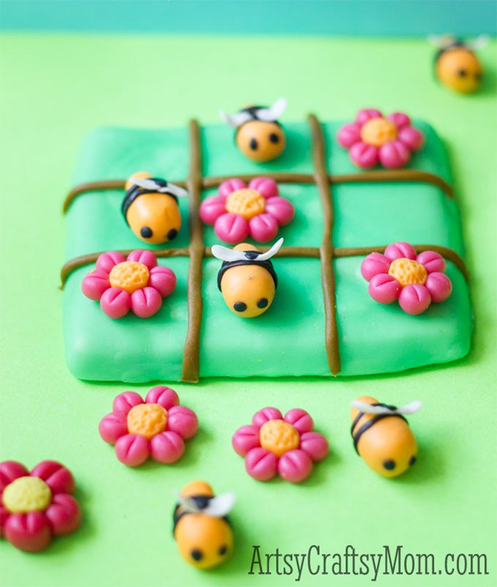 Amazing Tic Tac Toe Bees Clay Craft For Toddlers