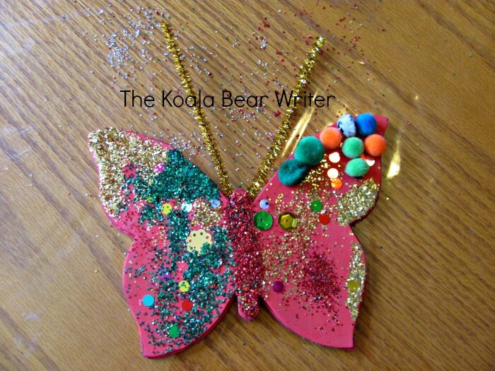 Awesome Glitter & Pipe Cleaner Butterfly Art And Craft DIY Activity For Kids