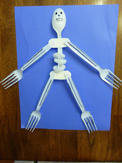 Awesome Halloween Fork Skeleton Crafts DIY Ideas