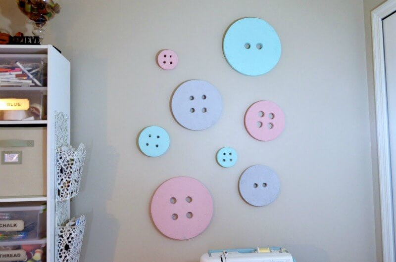 Awesome Nursery Wall Art Idea In Button Shape